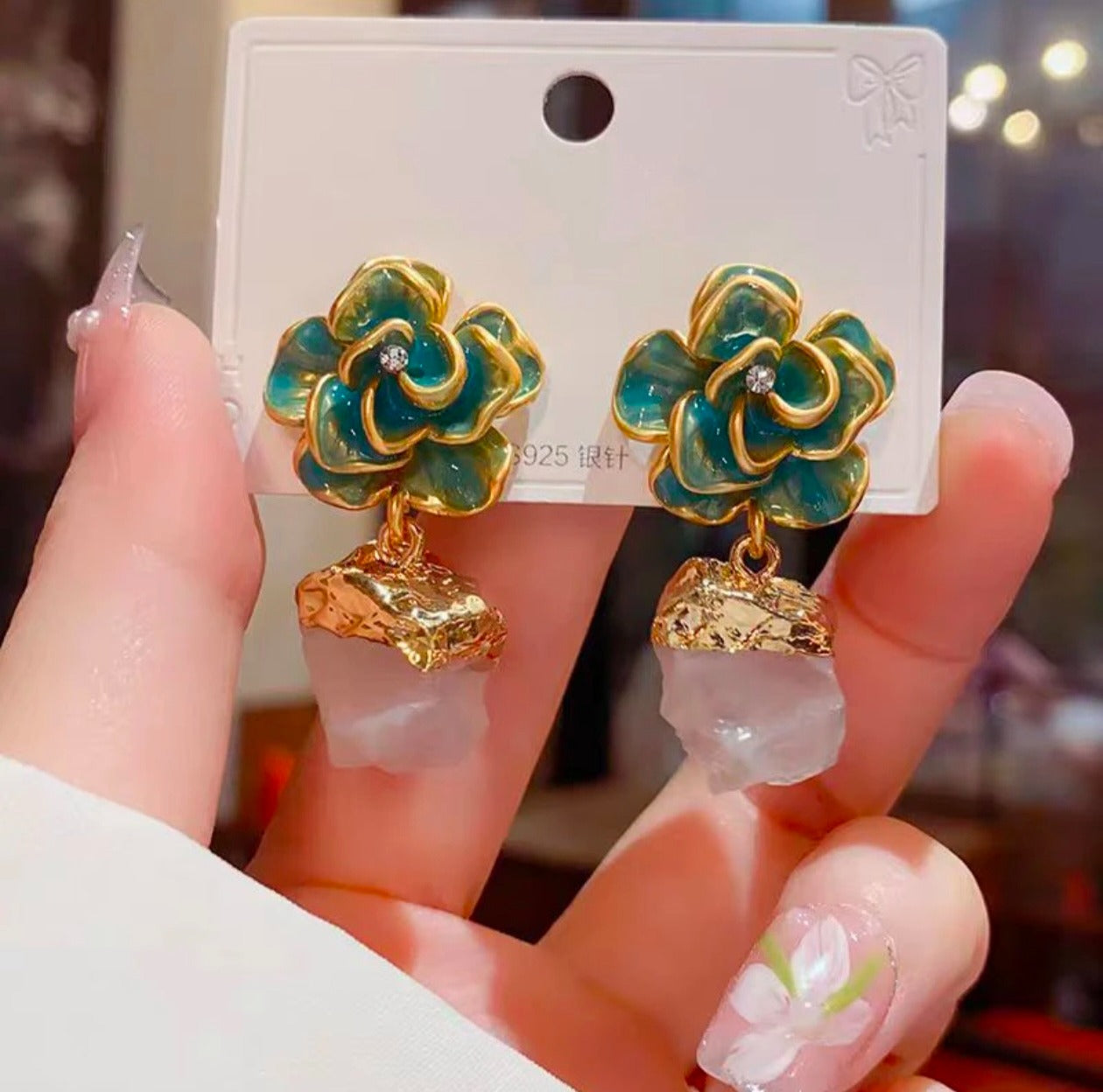 Medieval style high-end oil dripping rose gradient earrings literary retro versatile design earrings