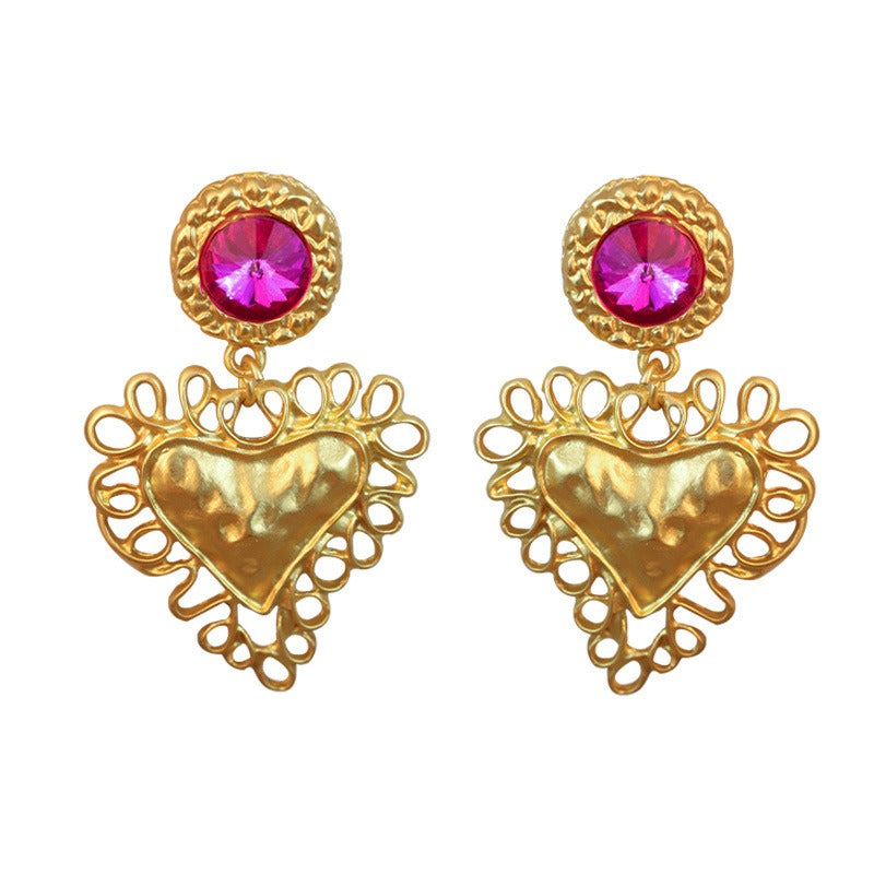 Medieval Love Earrings Women's Fashion Catwalk Earrings French Stud Earrings Trendy