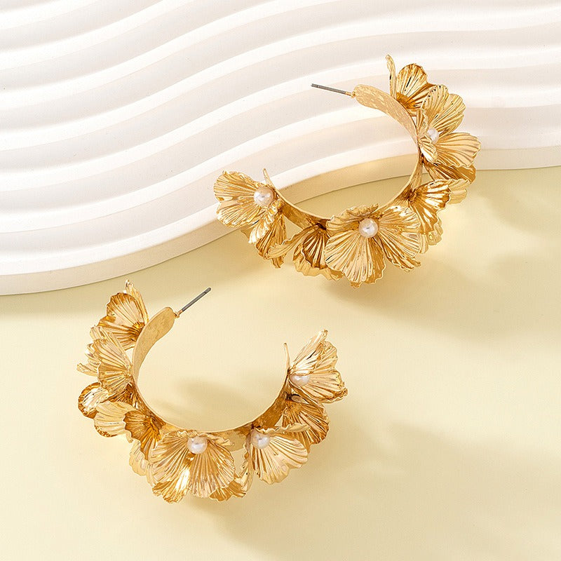 Multi layered flower C-shaped earrings with alloy baked paint earrings for fashion