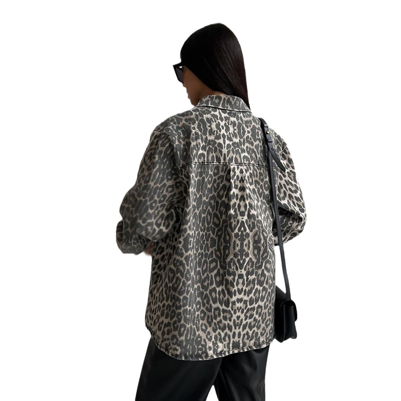 Street casual leopard print denim jacket for women, spring style, loose pocket, button fashion, retro denim jacket, mid length
