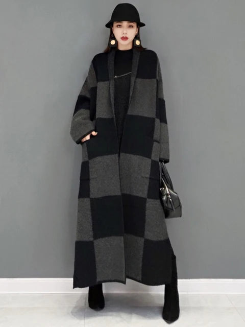 Winter New Knitting Trench For Women Vintage Fashion Plaid Loose Thicken Sweater Windbreaker Female Coat