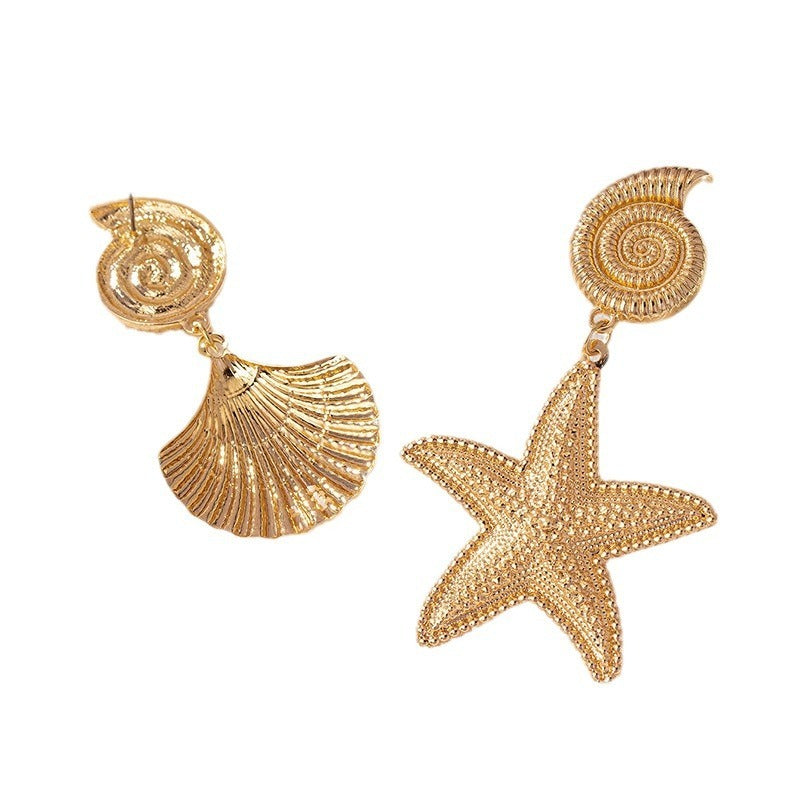 Gold metallic starfish shell earrings with personalized and high-end temperament earrings