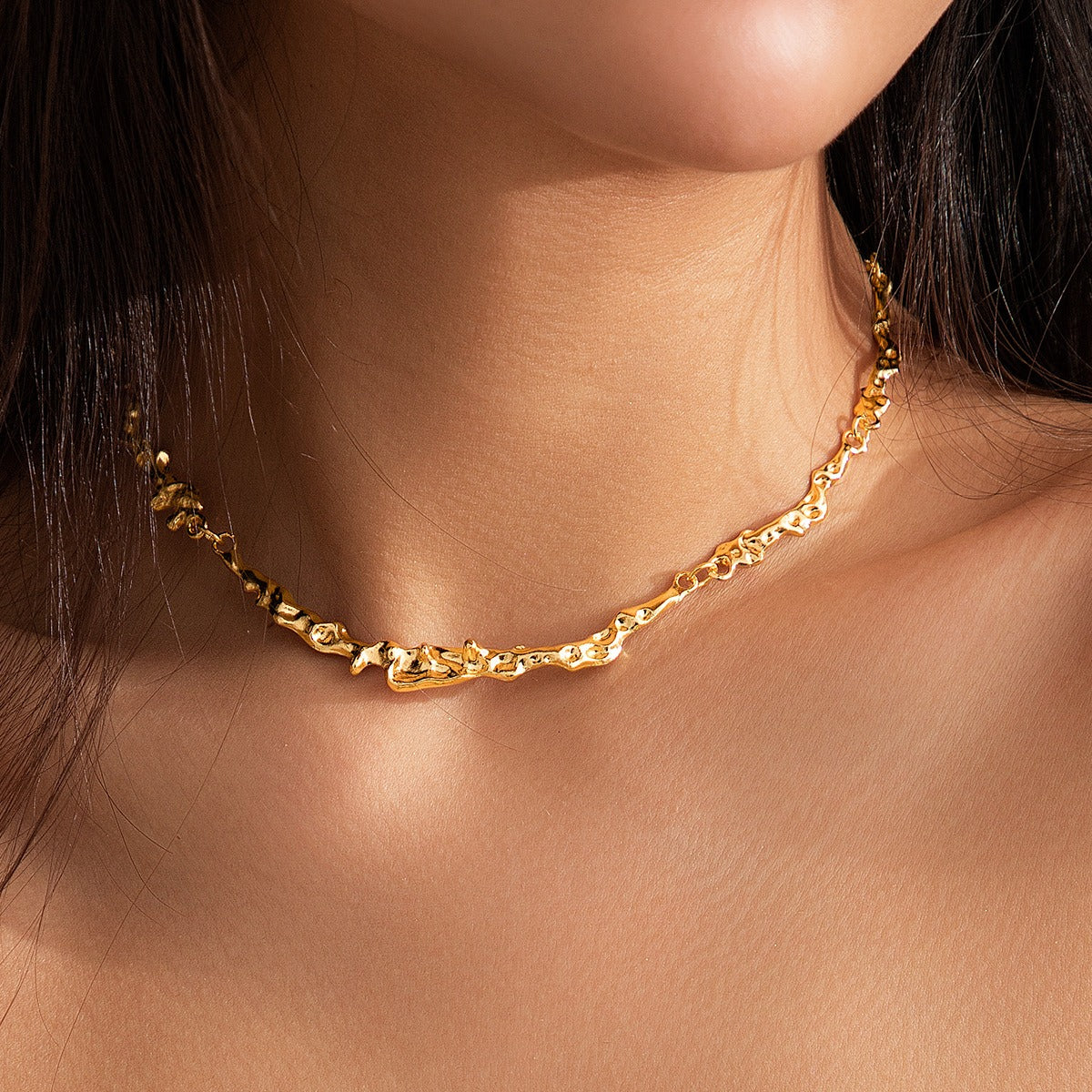 Liquid wrinkled irregular collar choker metal lava necklace for women