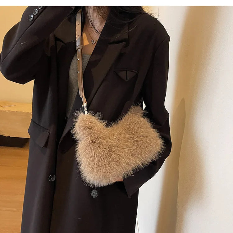 Luxury Designer  Plush Women's Handbag Casual Crossbody Bag Small Cloud Tote Winter New Trend