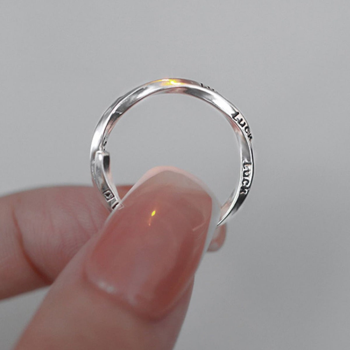 S925 Sterling Silver Lucky Mobius Ring Luck Twist Index Finger Ring Niche Design Light Luxury Ring