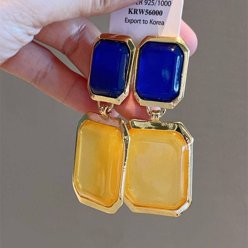 Geometric resin large earrings, personality trend, contrasting colors, internet celebrity high-end earrings