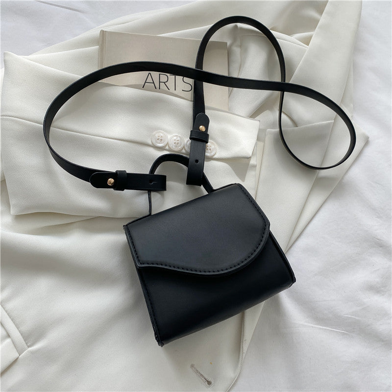 Korean Mini Portable Small Bag Women's New Trendy Messenger Bag Summer Simple Ins Foreign Style Portable Small Square Bag