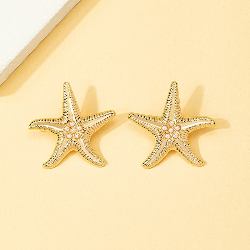 Starfish minimalist earrings