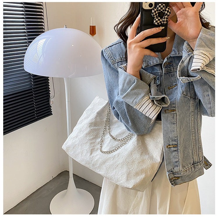 Big Bag Women's New Trendy High-End Embossed Ins Niche Sweet And Cool Shoulder Bag Fashion Chain Tote Bag