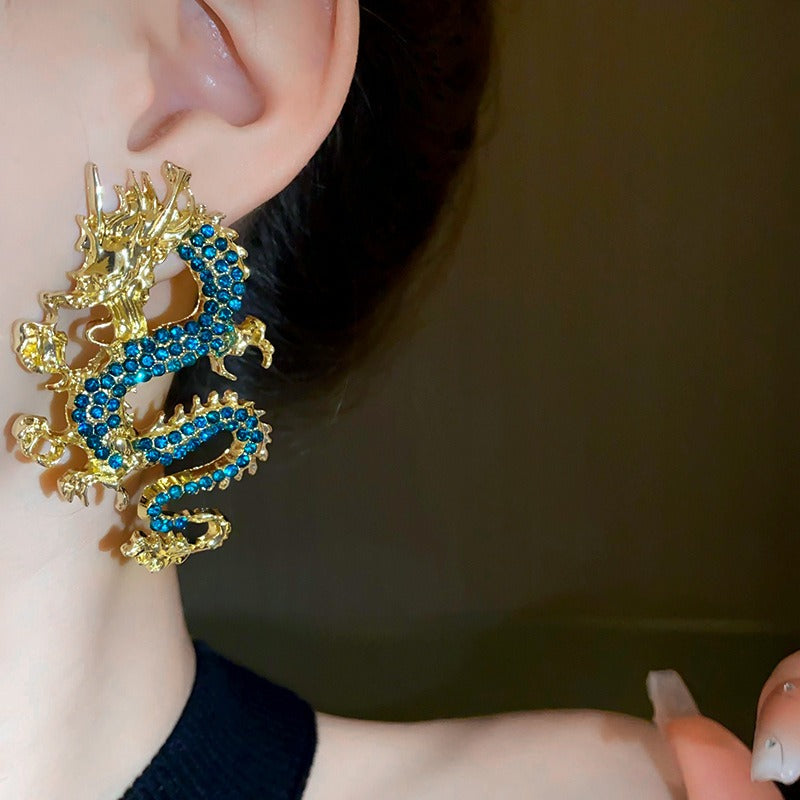 Zodiac dragon earrings, fashionable retro Chinese style earrings, national trend earrings