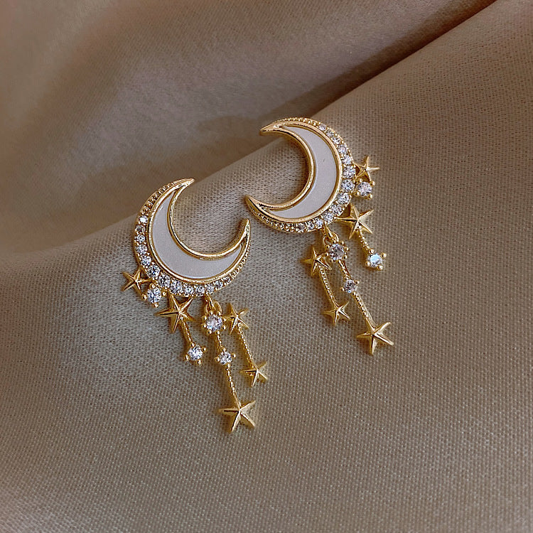 S925 Silver Needle South Korea Advanced Sense Star Moon New Network Red Temperament Earnail Earrings